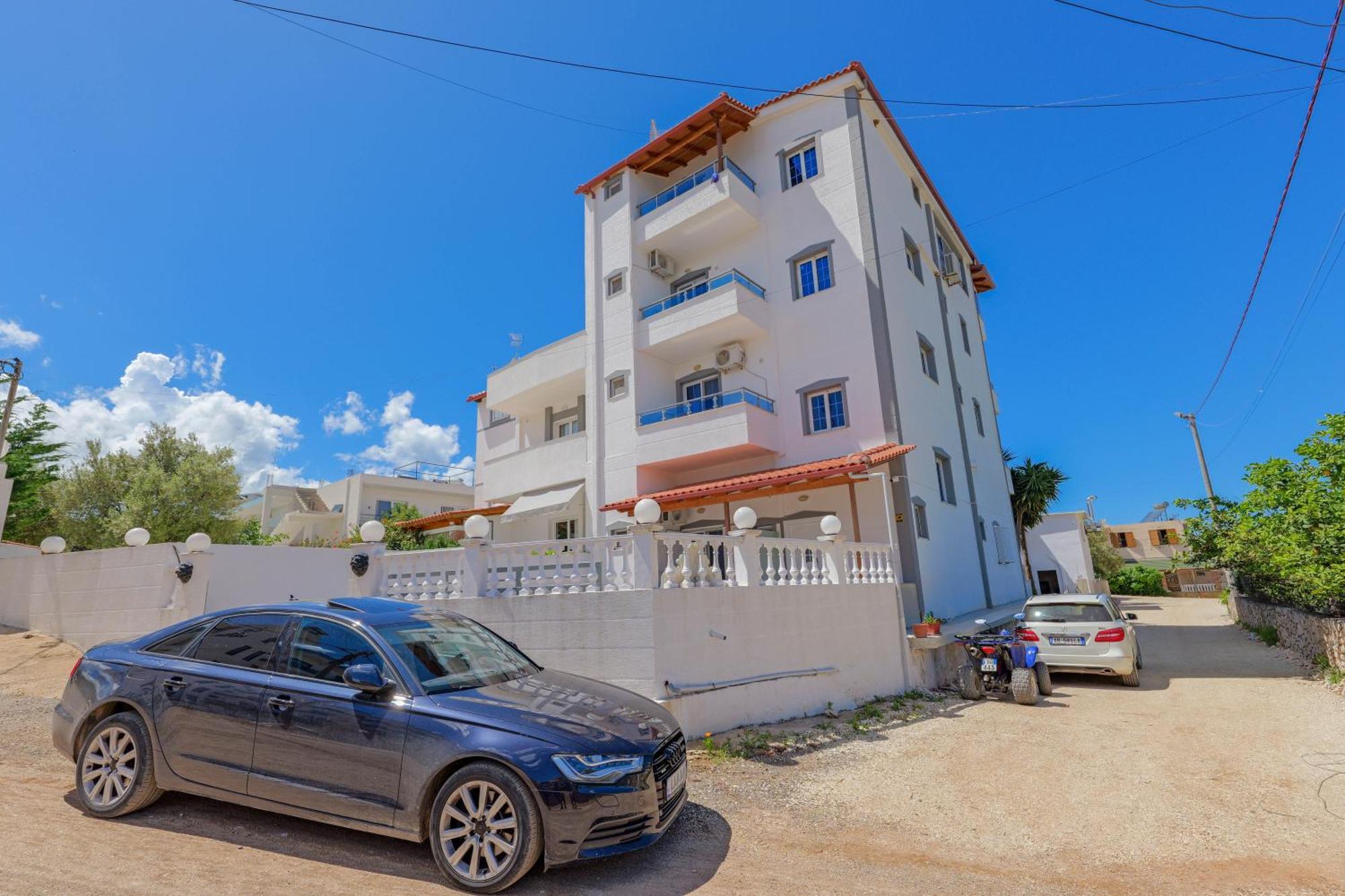 Hotel Deja Vu Ksamil Buitenkant foto