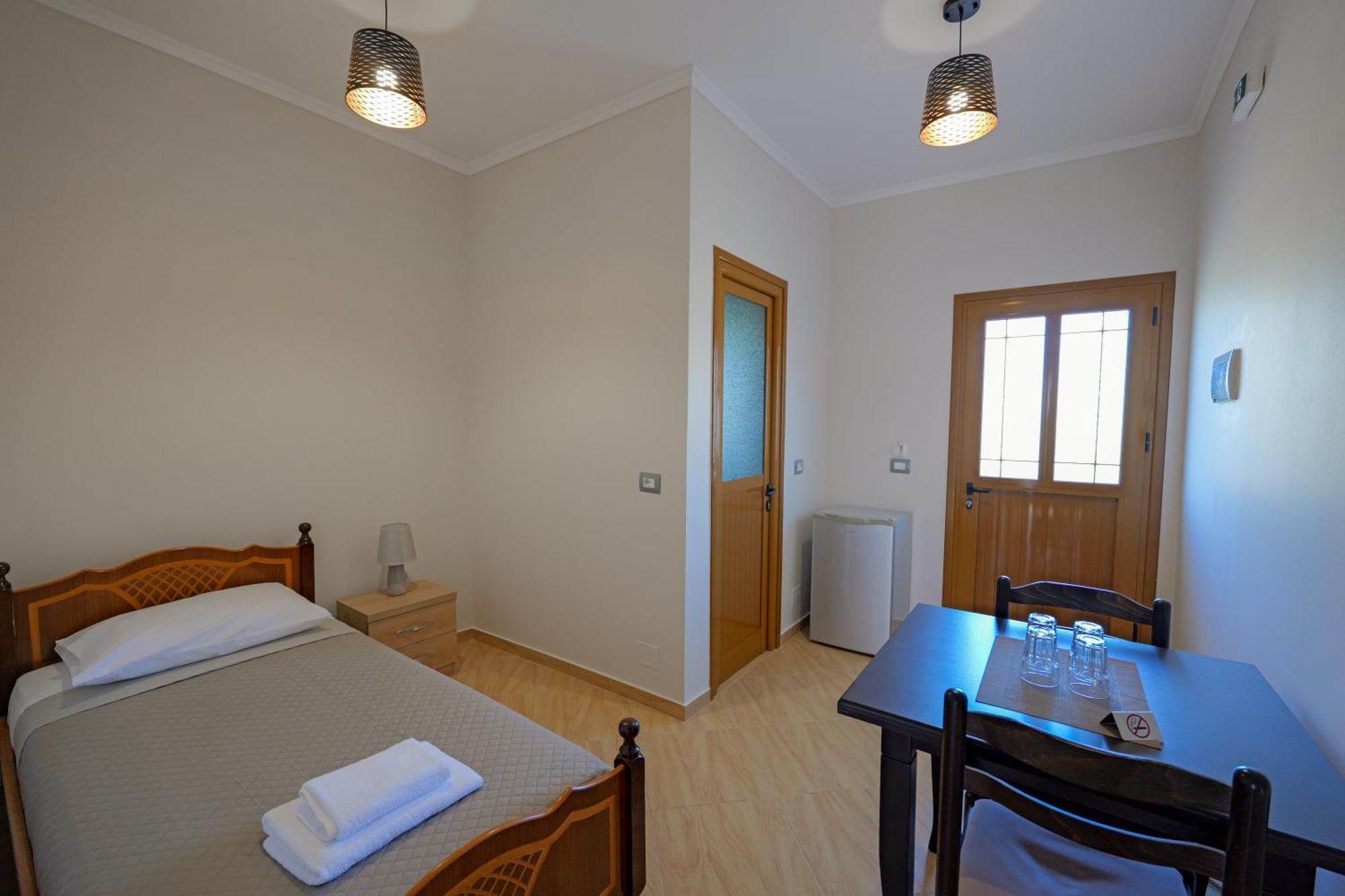 Hotel Deja Vu Ksamil Kamer foto